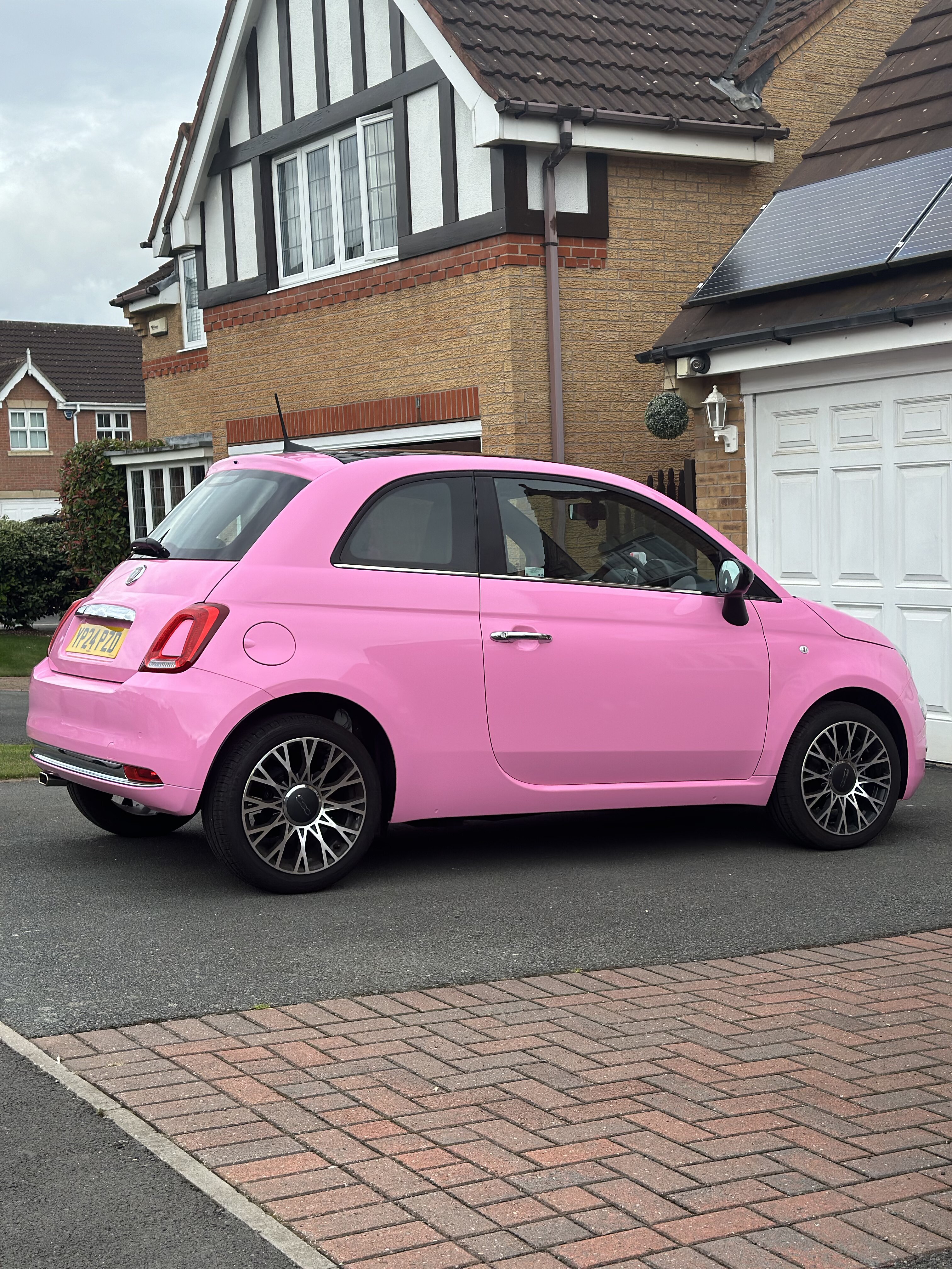 Fiat 500 Pink Wrap - Car Wrapping by Wizz's Wraps