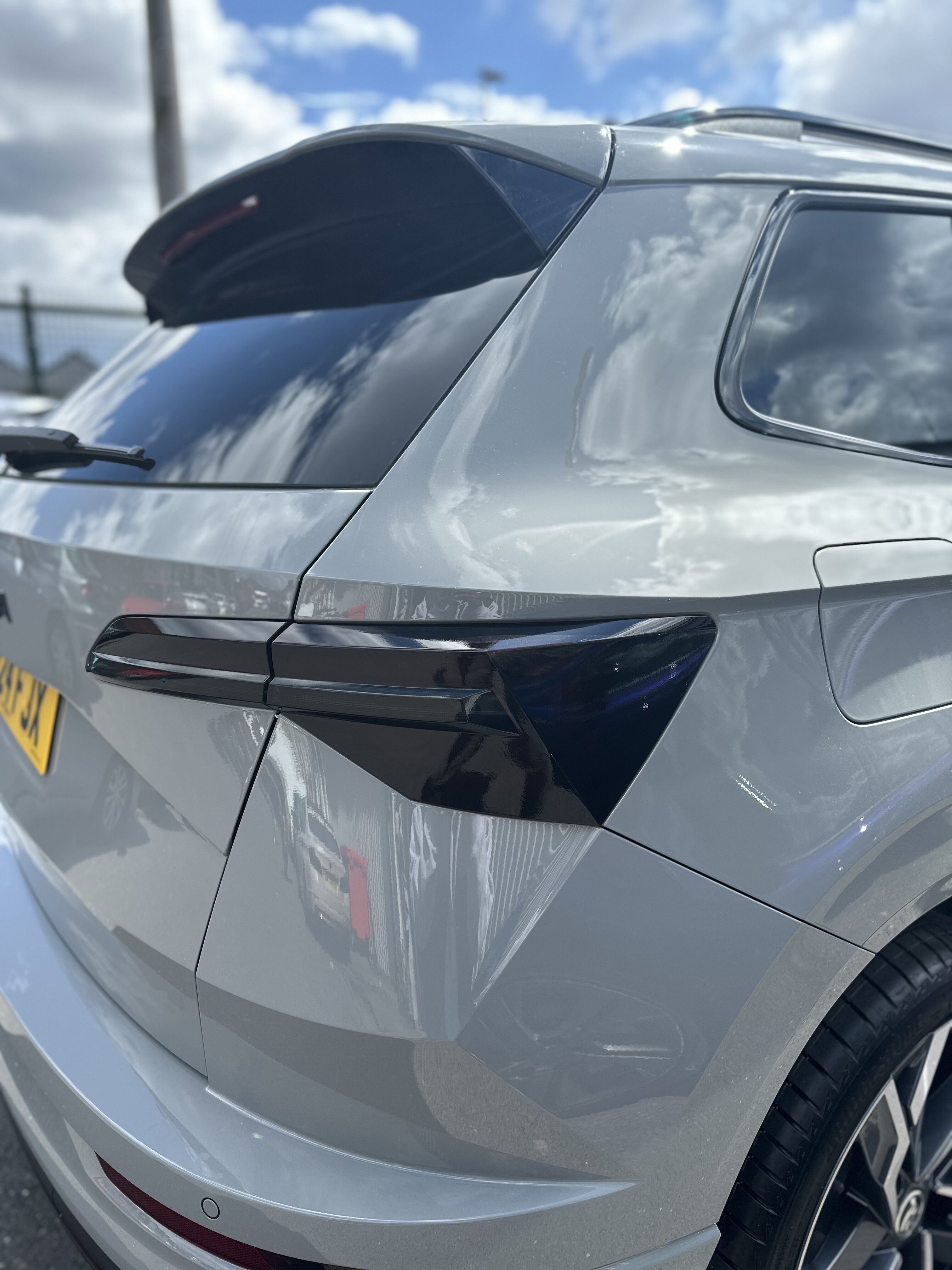 Rear Light Tints - Window Tinting by Wizz's Wraps